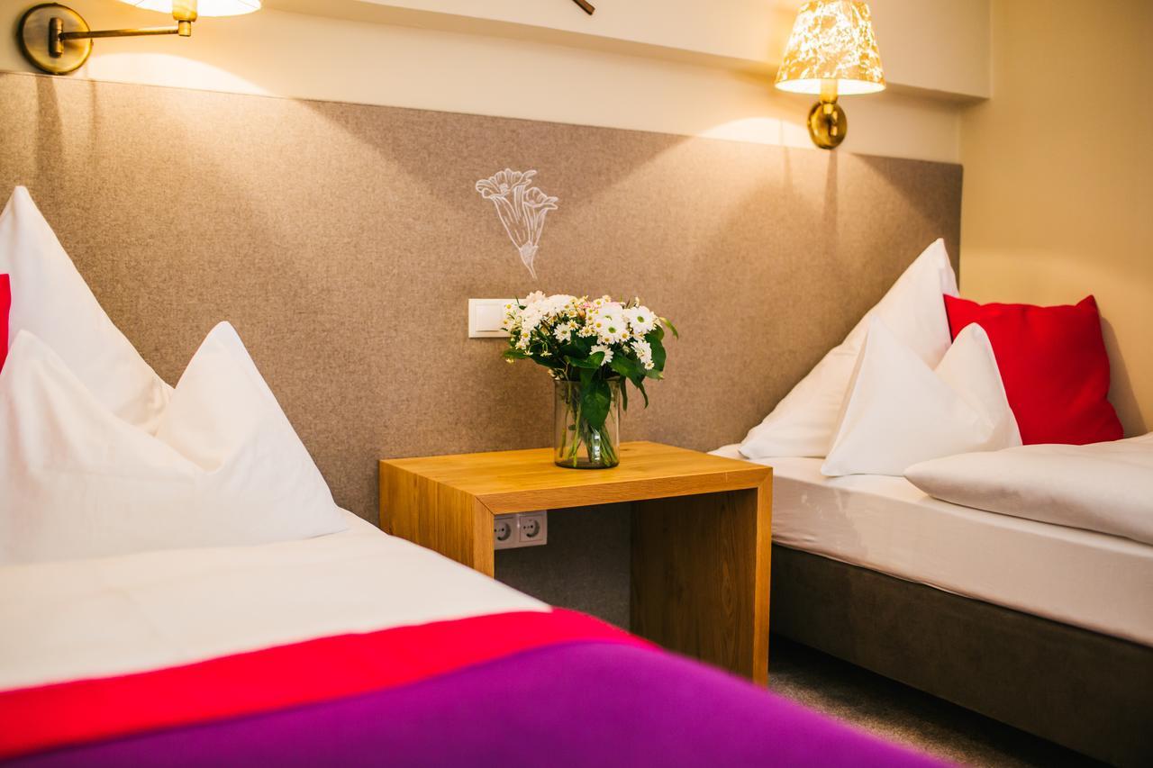 Hotel Dr Otto Murr B&B سانكت أنتون ام ارلبرغ المظهر الخارجي الصورة